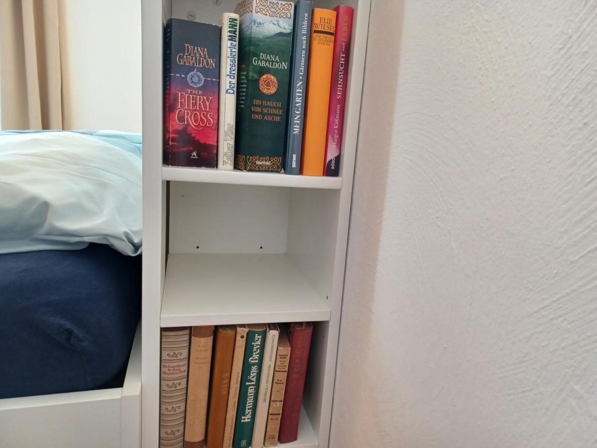 Ehemalige Bibliothek Apartment Fuer 2 Mit Kueche Kamin Netflix Parken Und Hofladen Steinhofel المظهر الخارجي الصورة